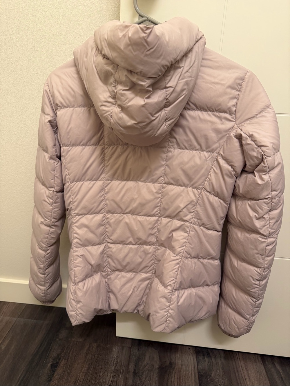 Canada Goose Women's Lucent Rose Abbott Hoodie Packable Down Jacket S fits XS - Picture 3 of 11